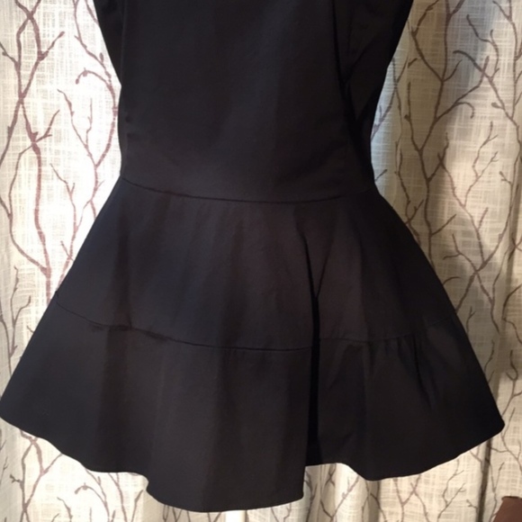 White House Black Market peplum waist sleeveless - Picture 3 of 8